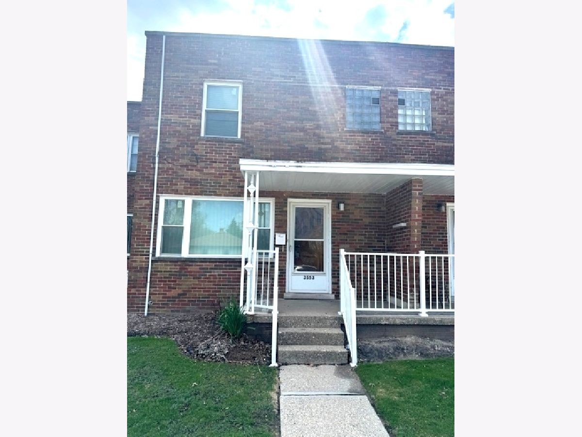  For Rent Lansing Illinois, 18006 Wentworth Madison