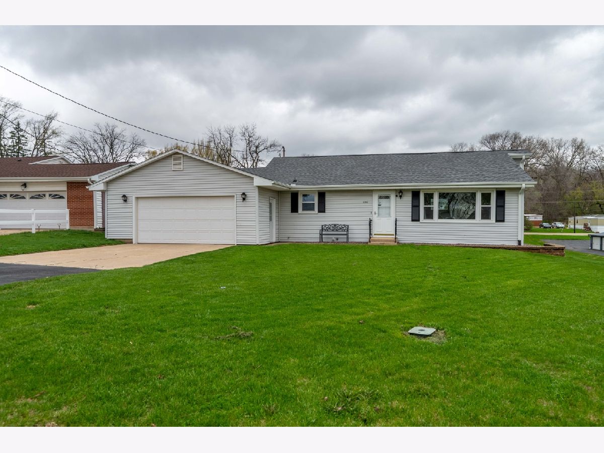  For Sale Oregon Illinois, 406 Williams Drive