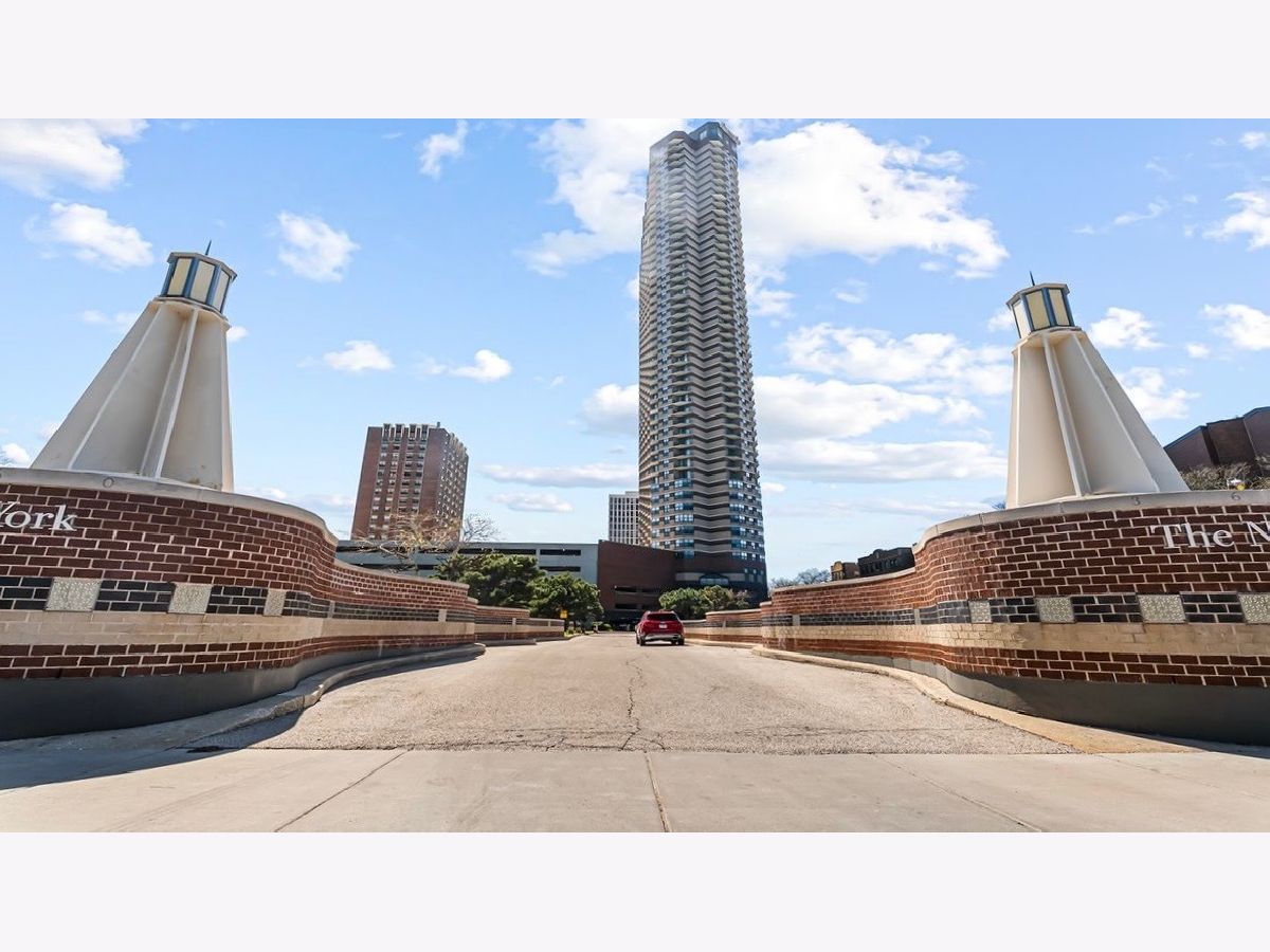  For Sale Chicago Illinois, 3660 Lake Shore Drive