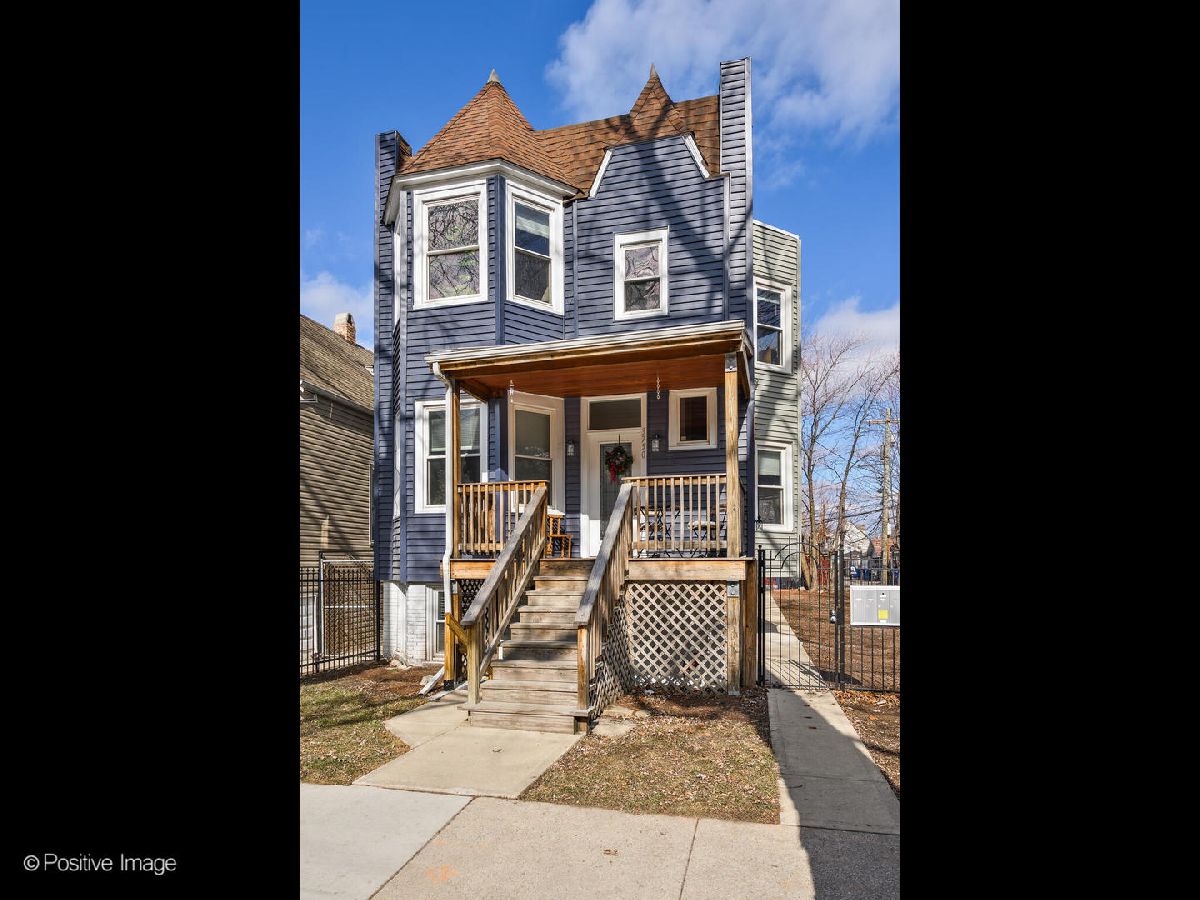 Rented Chicago Illinois, 3750 Cortland