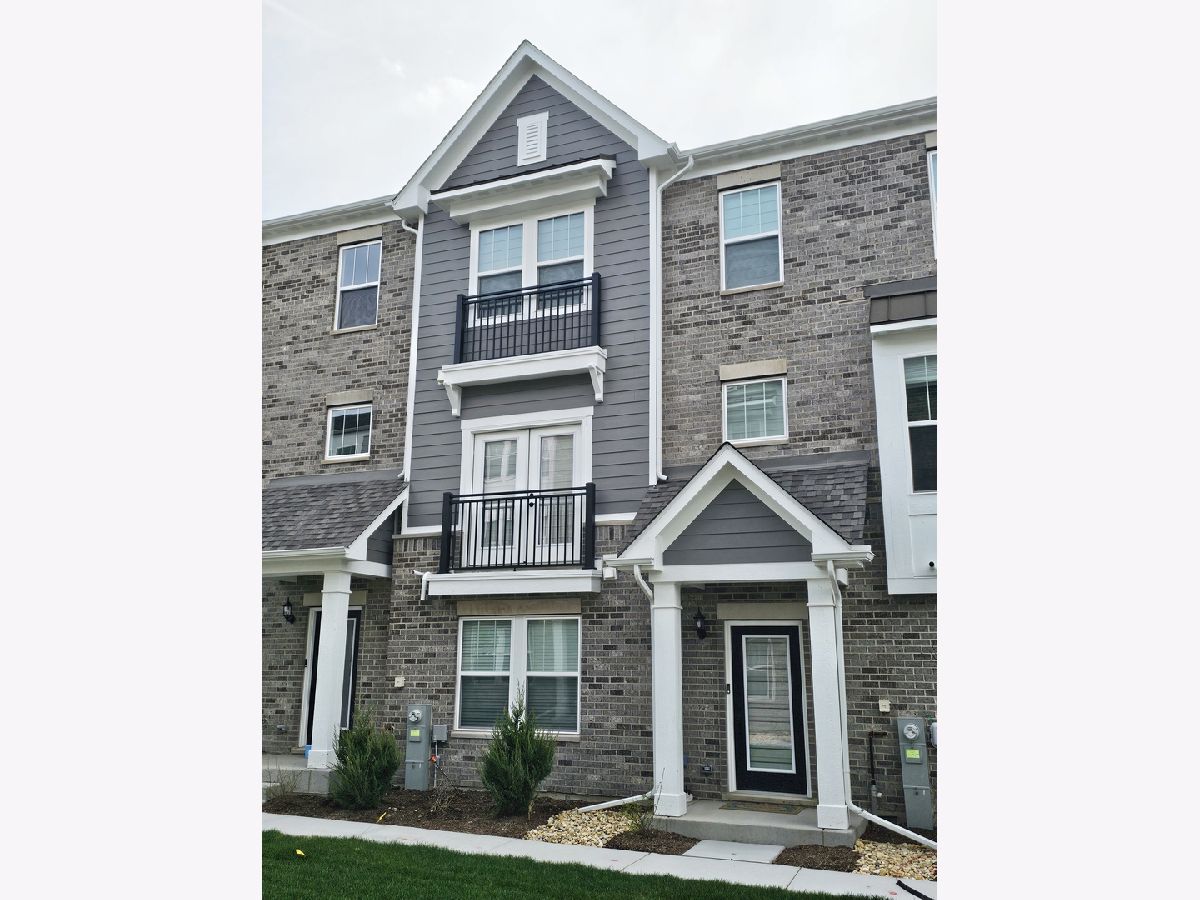  For Rent Woodridge Illinois, 6303 Sandbelt