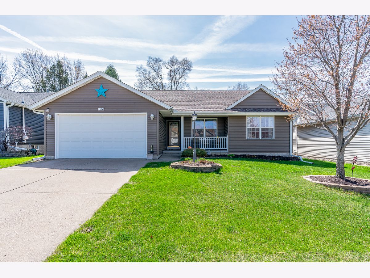  For Sale Davenport Iowa, 1951 59 Street