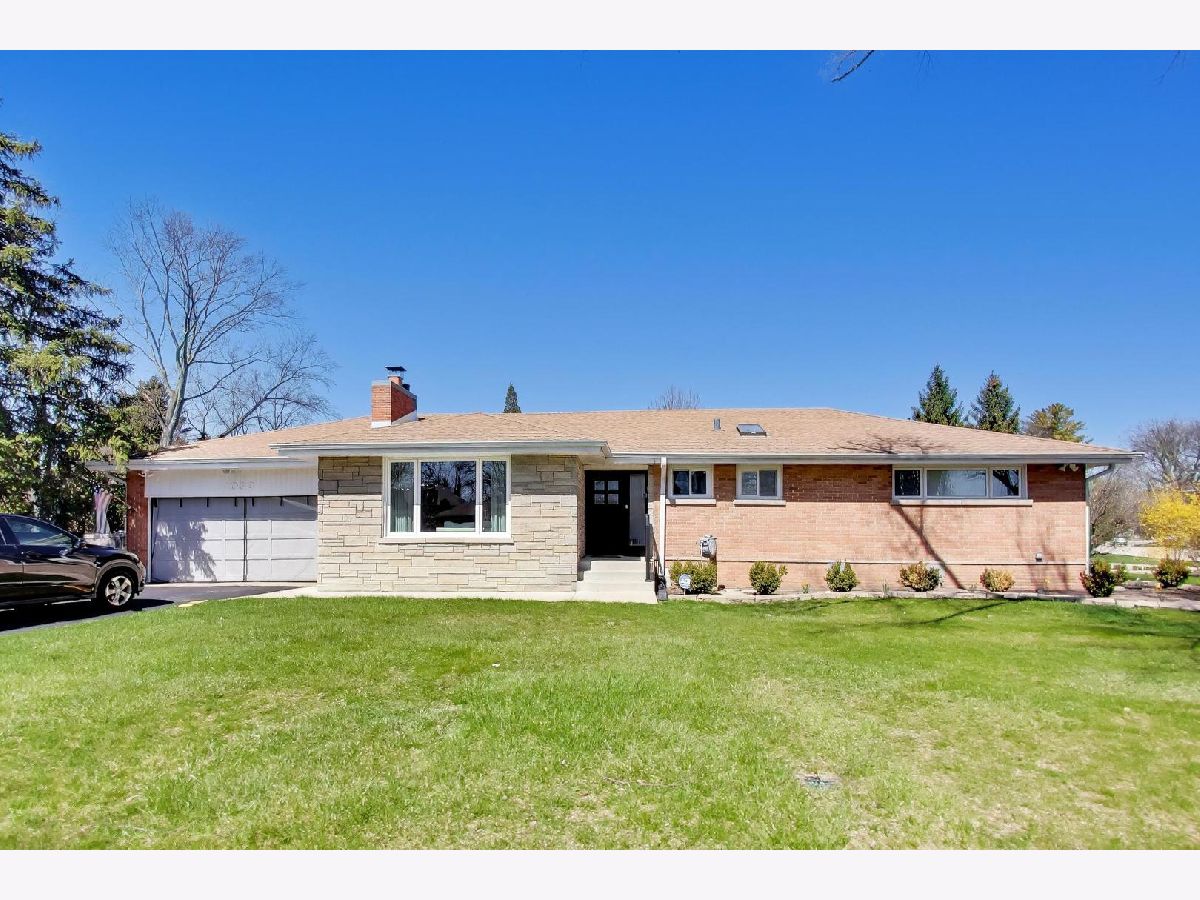  For Sale Glenview Illinois, 1032 Heatherfield Lane