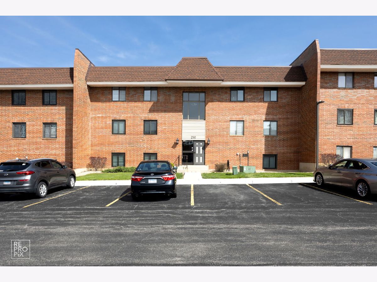  For Rent Lombard Illinois, 210 Fountainview