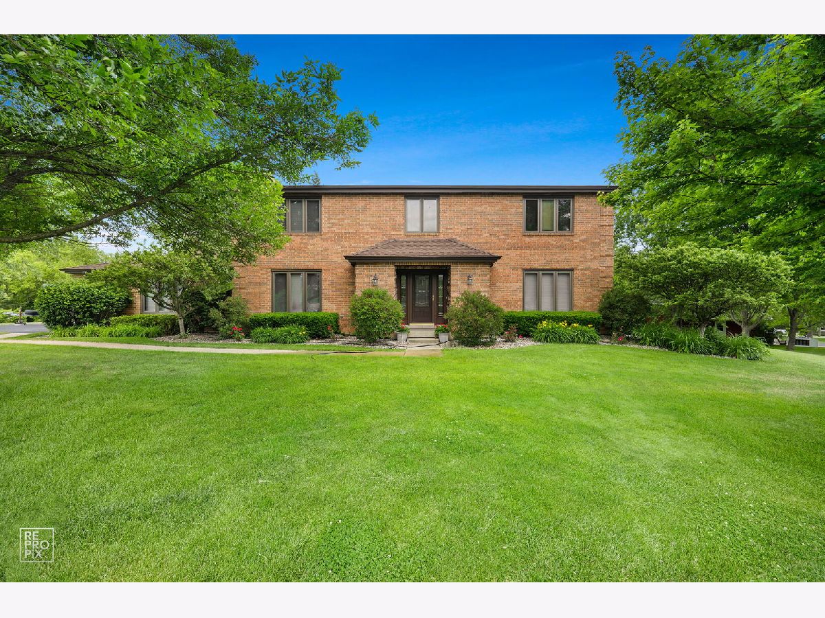 Homes For Sale Sugarbrook Estates Mokena Illinois, 18461 Conlee Drive