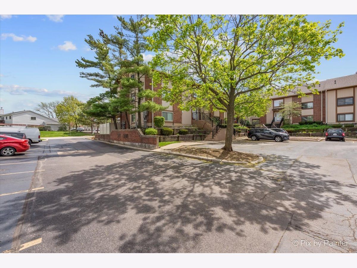  For Sale Bartlett Illinois, 399 Wilmington Drive