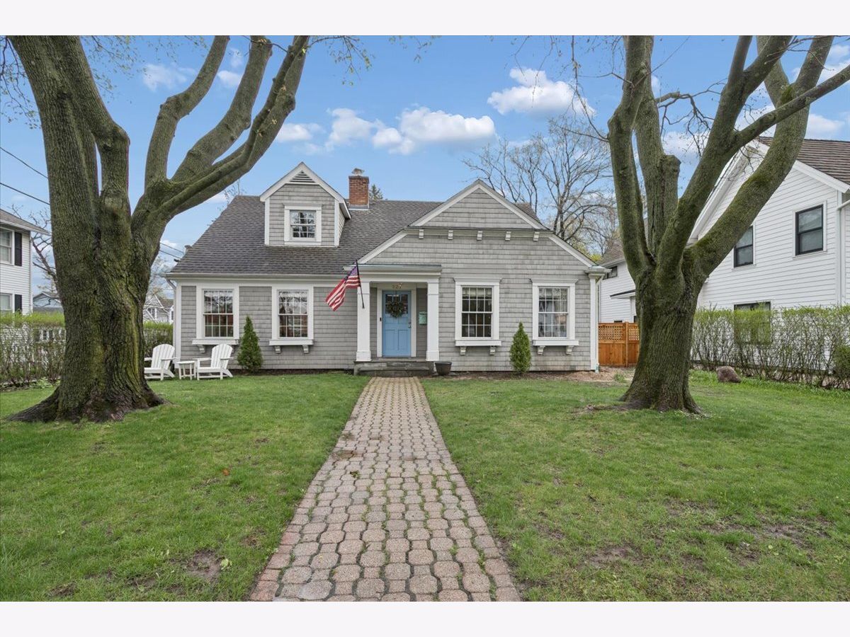  Sold Lake Bluff Illinois, 321 Vincent