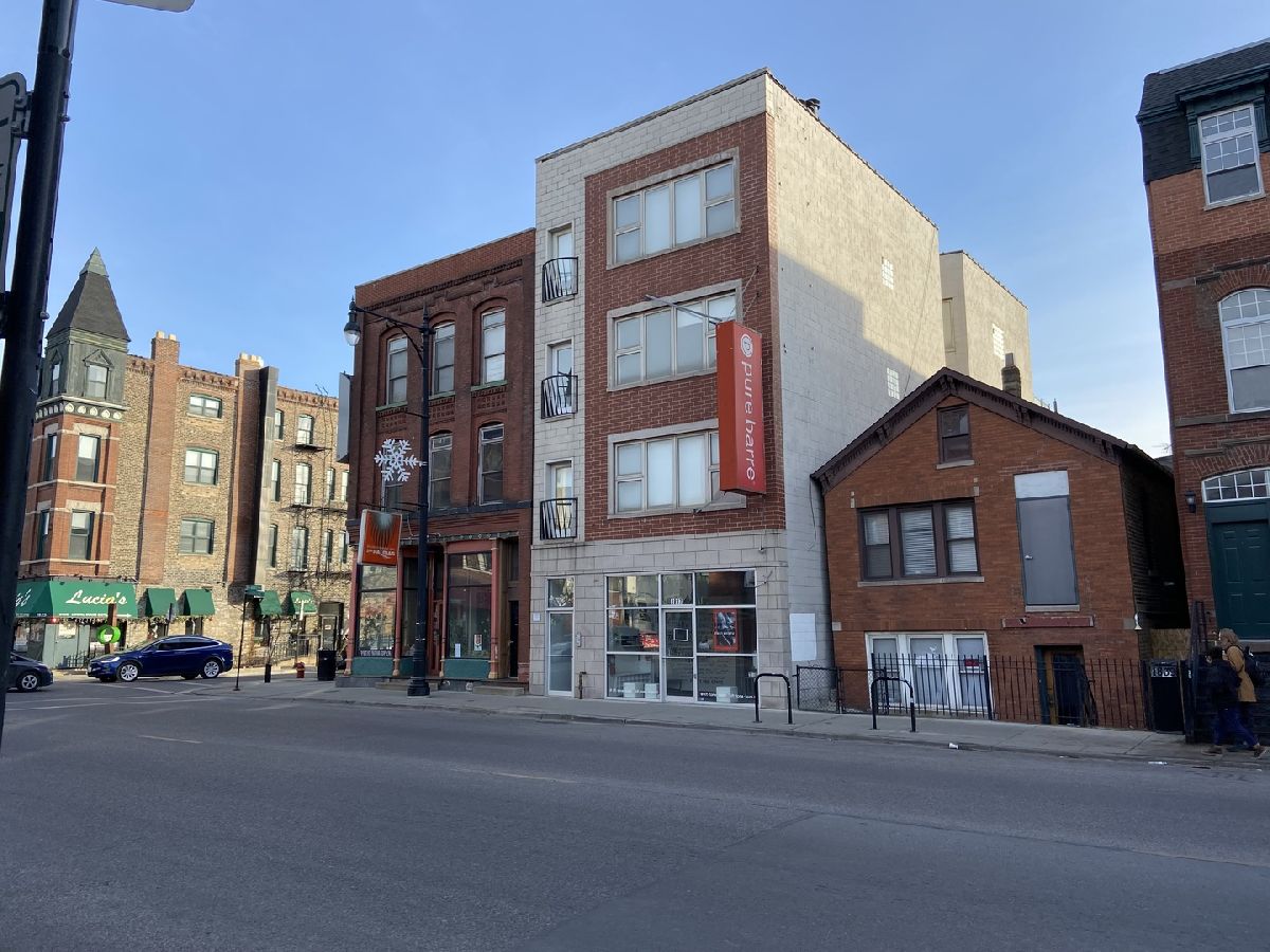  Rented Chicago Illinois, 1837 North