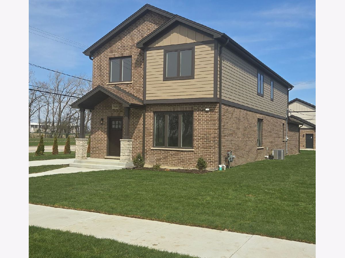  For Sale Bridgeview Illinois, 7948 74th Avenue