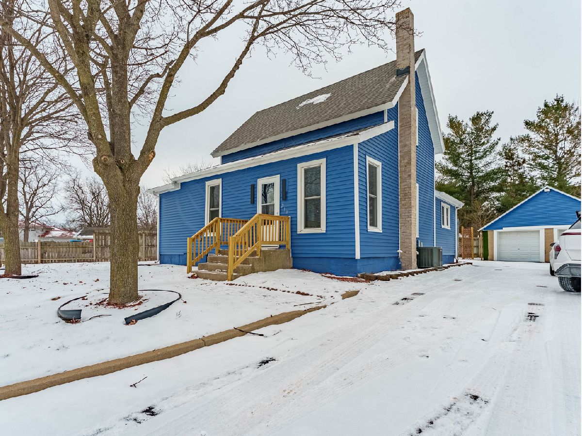  For Sale Marengo Illinois, 214 Prospect Street