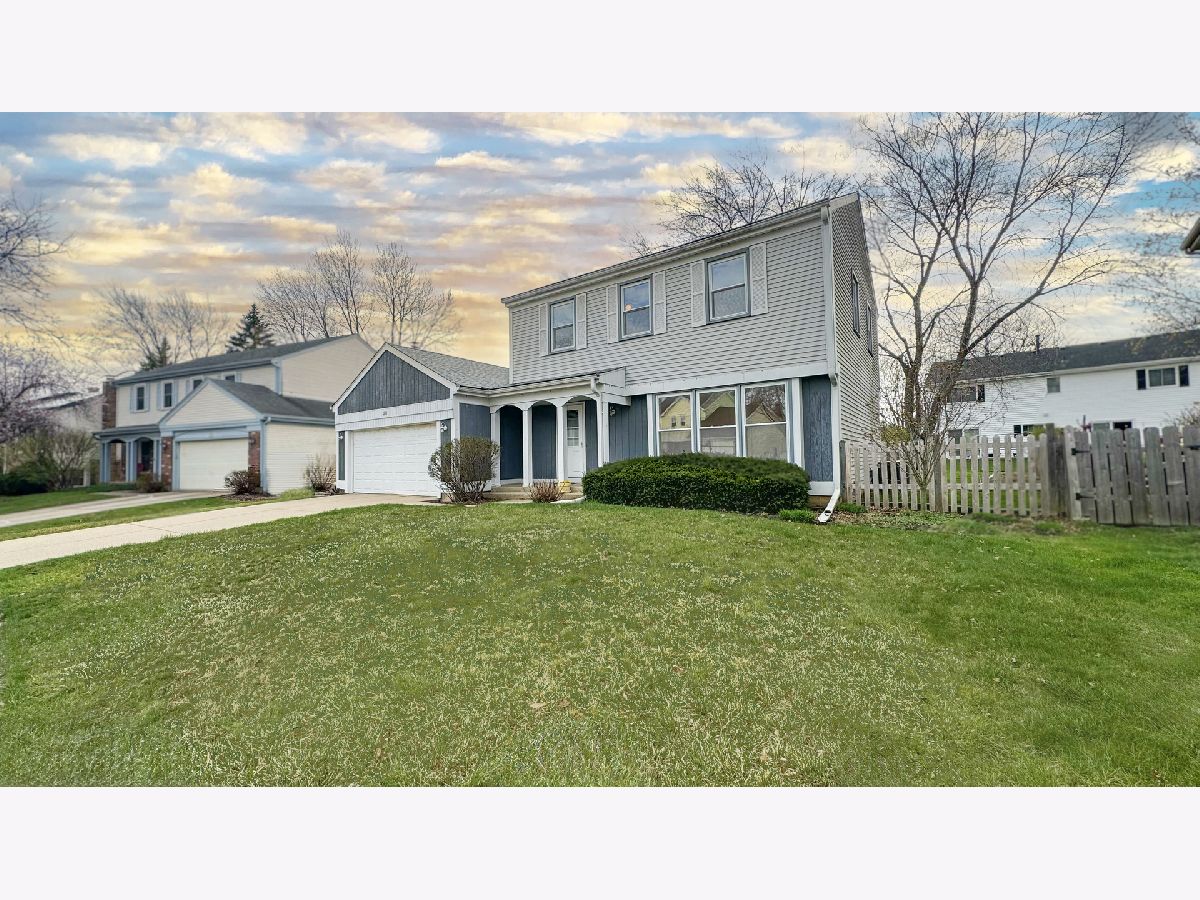  For Sale Vernon Hills Illinois, 28 Montgomery Lane