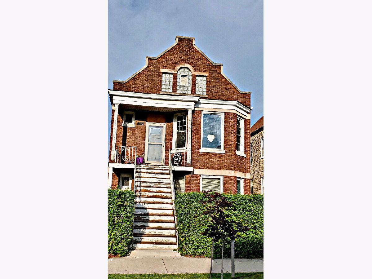  Rented Chicago Illinois, 3741 Honore