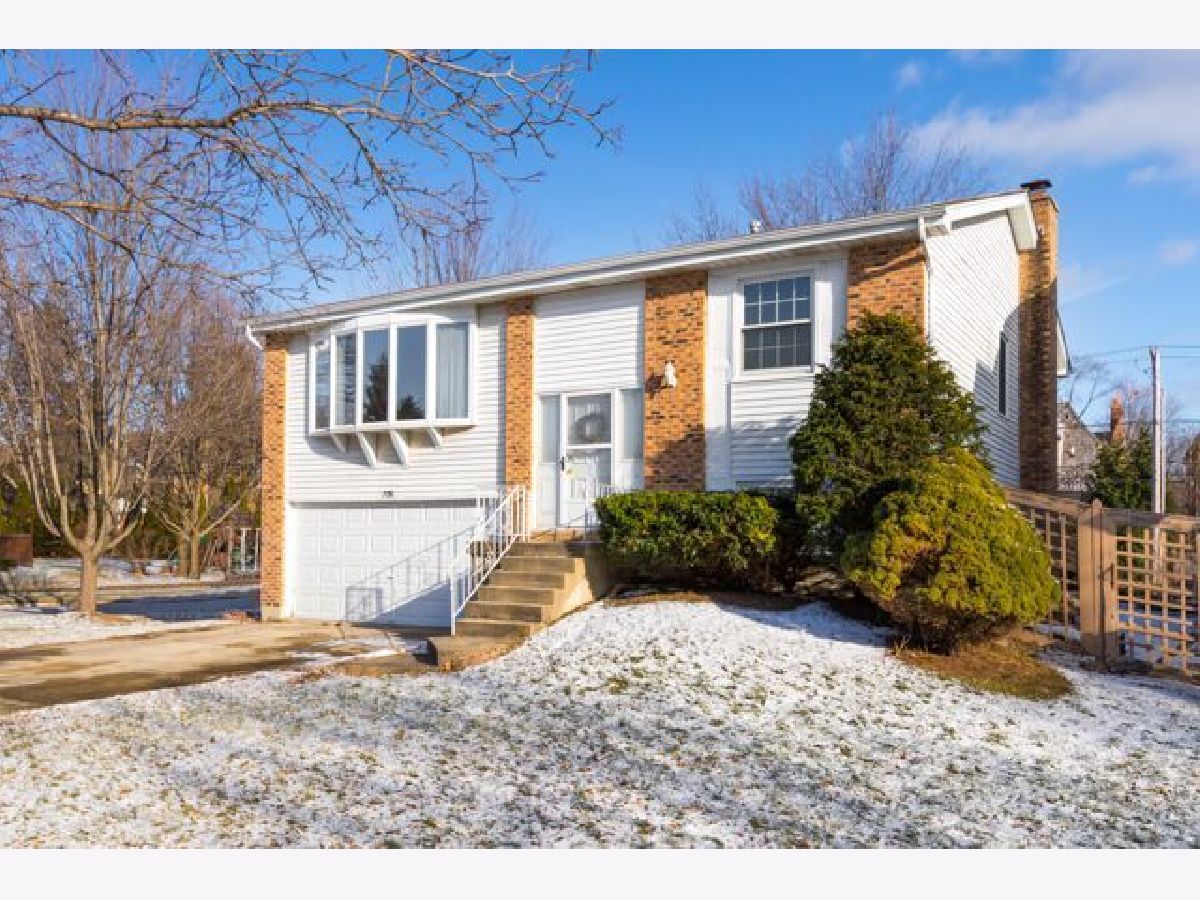  Rented Naperville Illinois, 720 Morningside