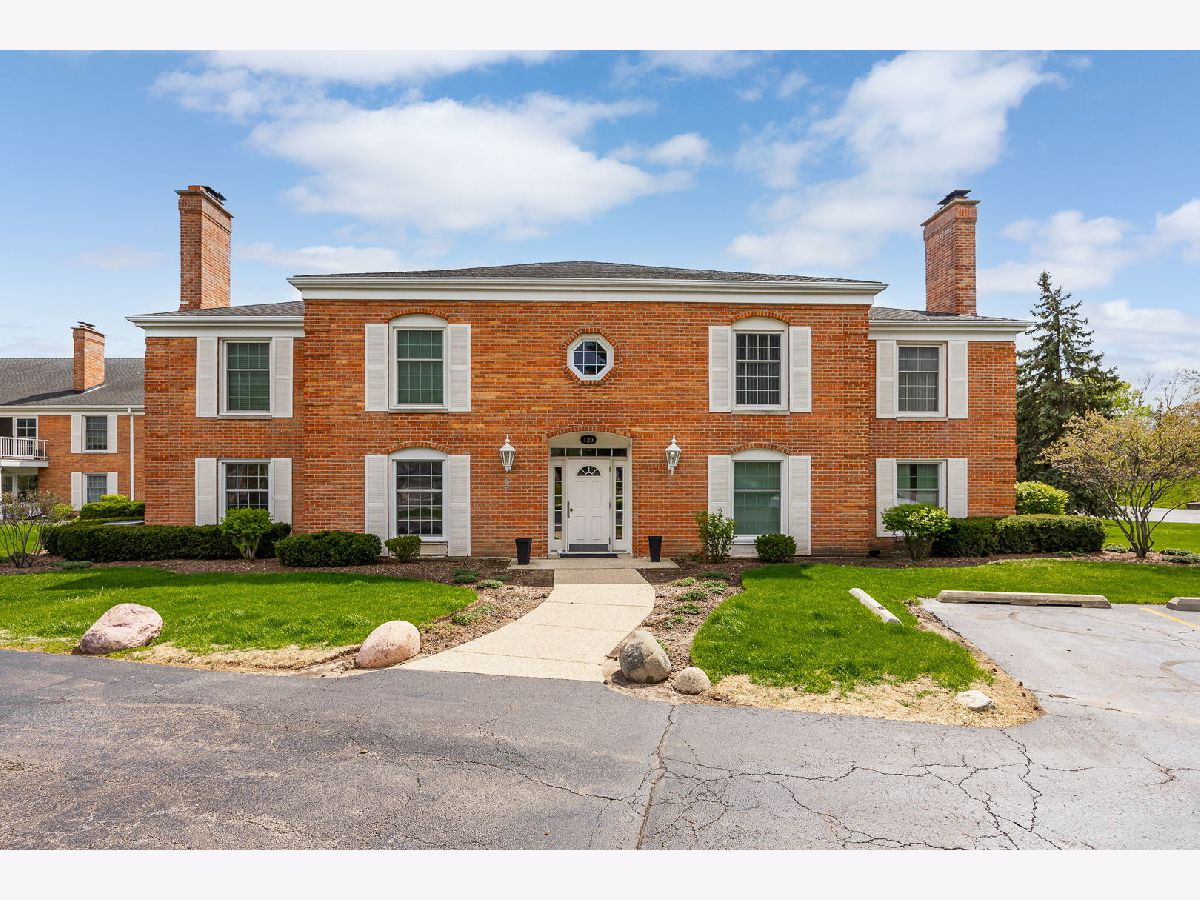  For Sale Burr Ridge Illinois, 120 Carriage Way Drive