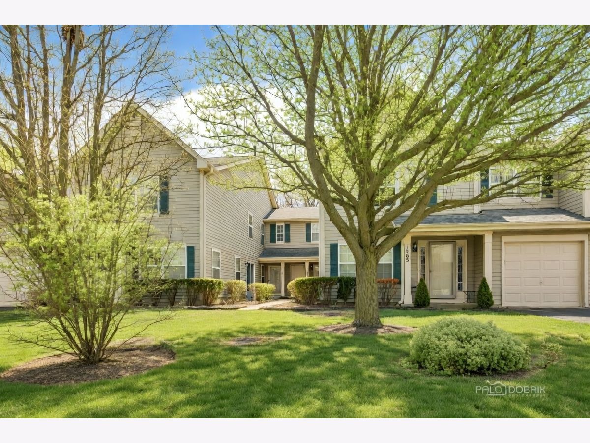  For Rent Mundelein Illinois, 1291 Orleans