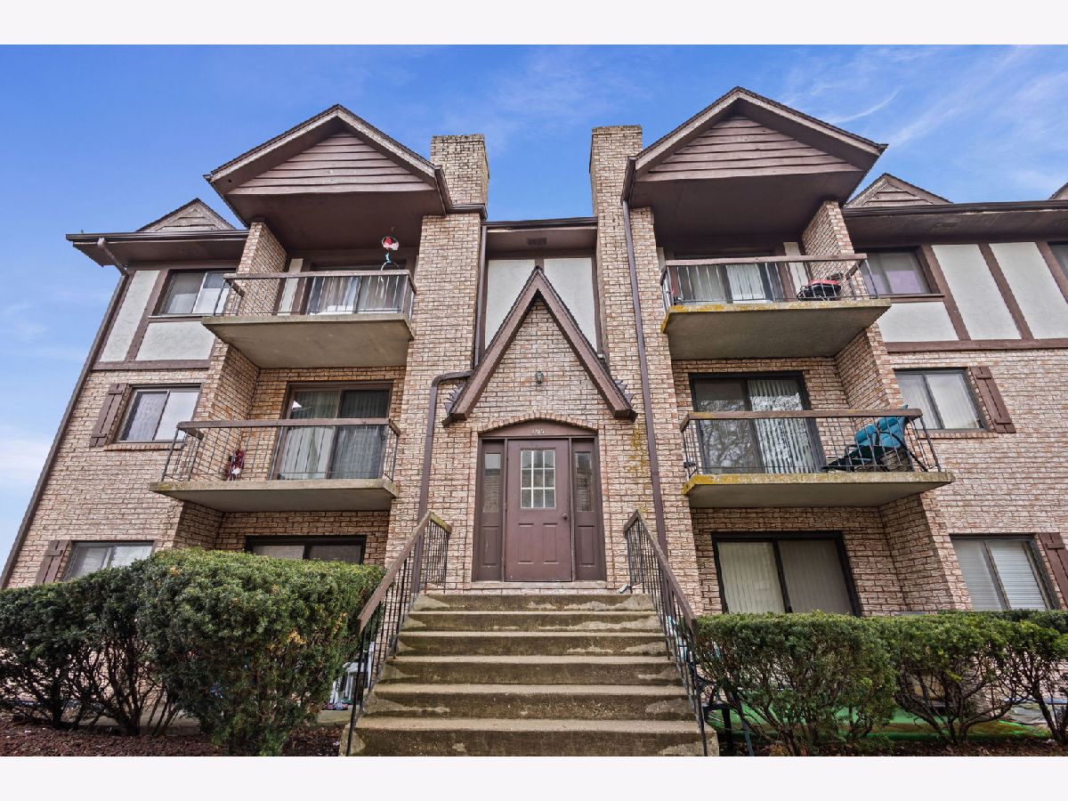  For Sale Lynwood Illinois, 2815 Glenwood Lansing Road