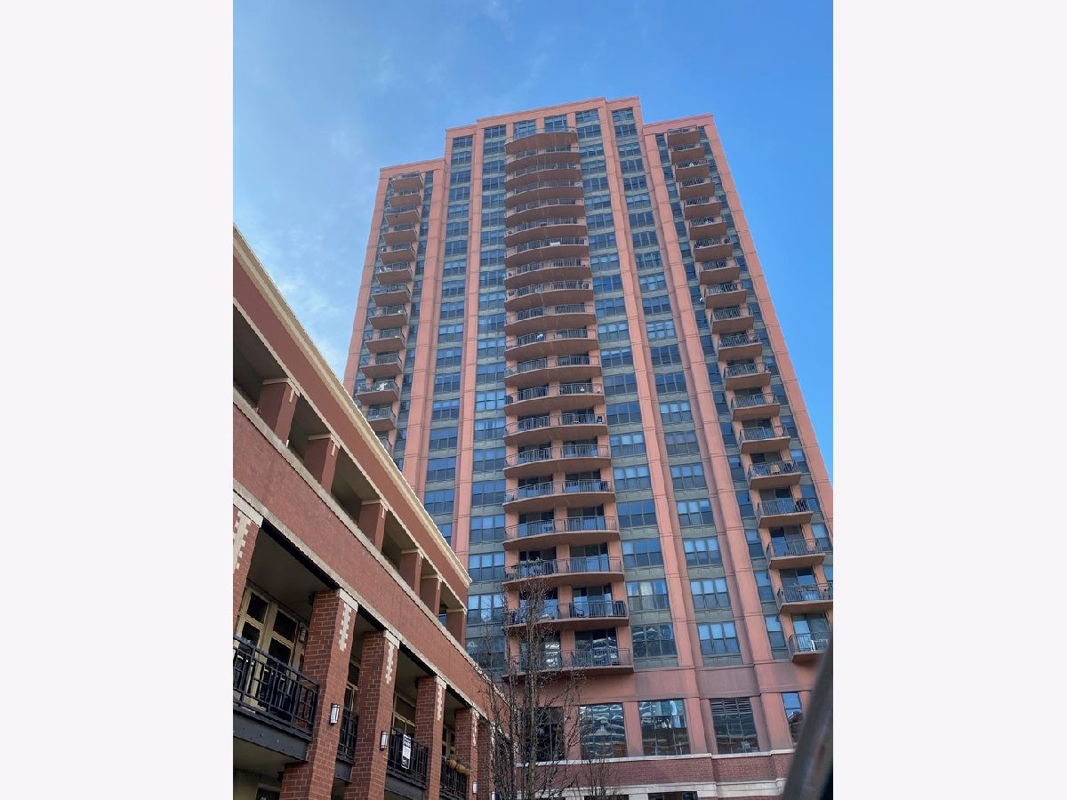  For Rent Chicago Illinois, 330 Jefferson