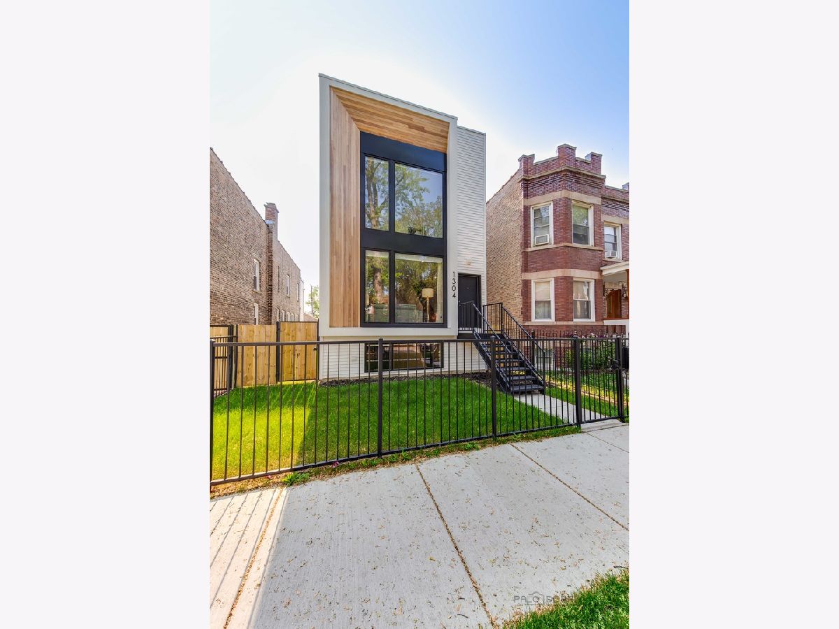 Rented Chicago Illinois, 1304 Lawndale