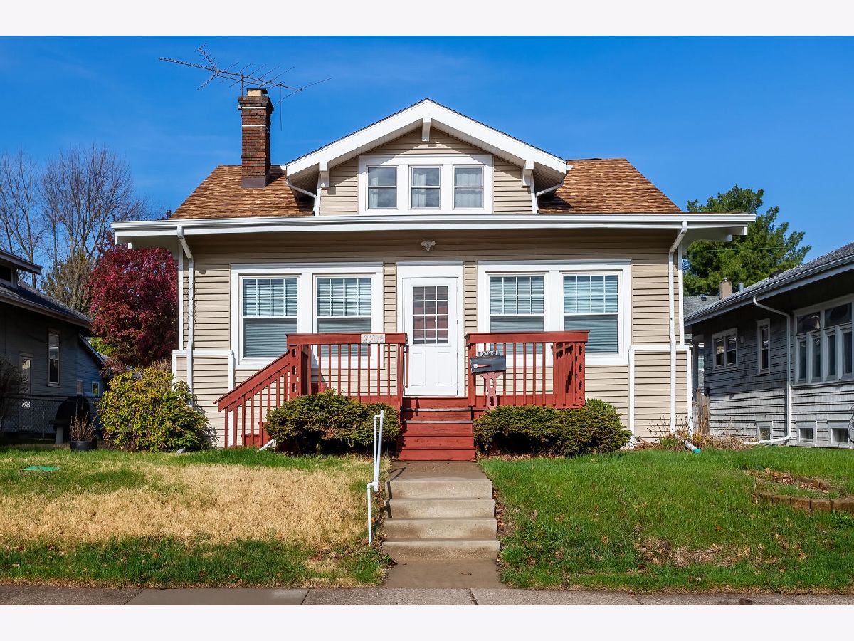  For Sale Davenport Iowa, 2506 Leclaire Street