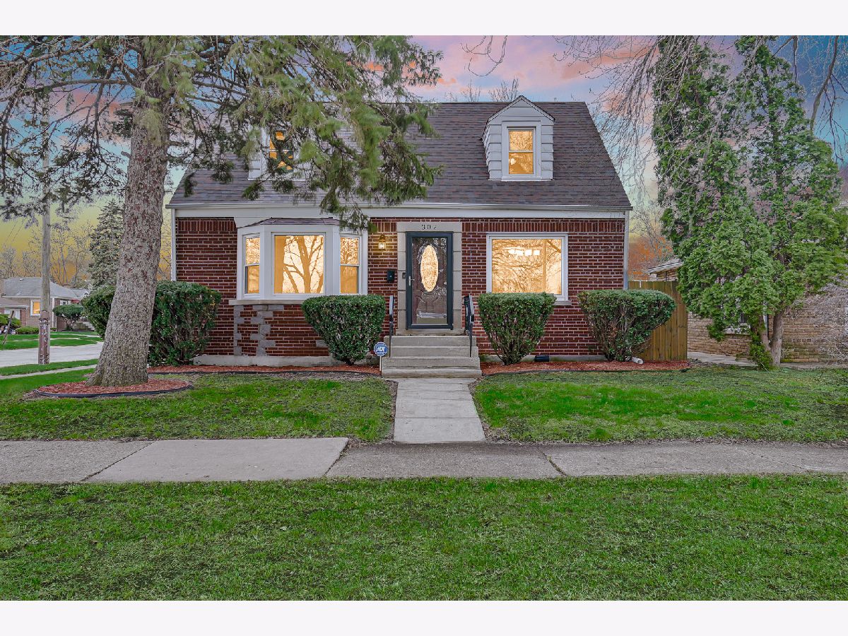  For Sale Riverdale Illinois, 302 145th Street