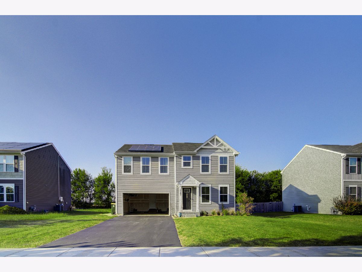  For Rent Yorkville Illinois, 3323 Caledonia