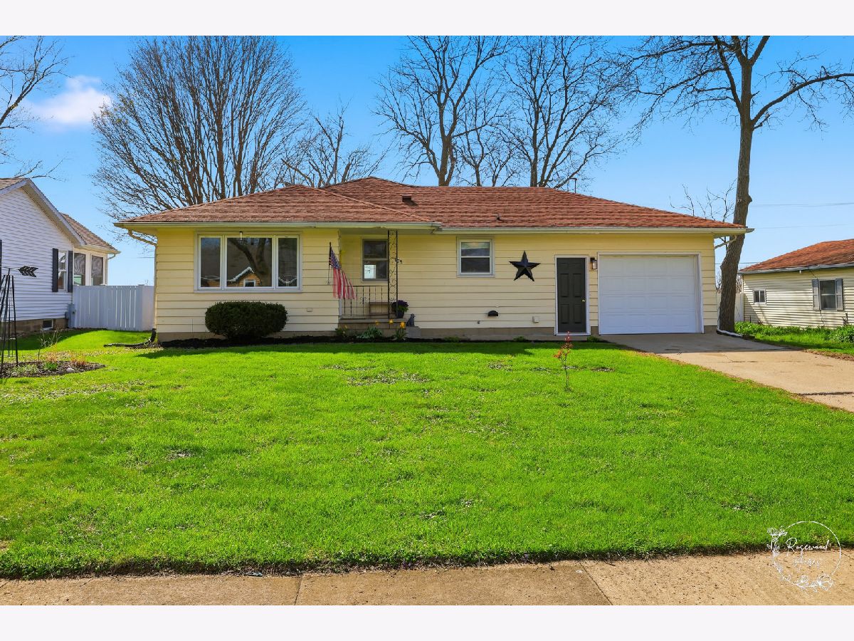  For Sale Herscher Illinois, 175 Elm Street