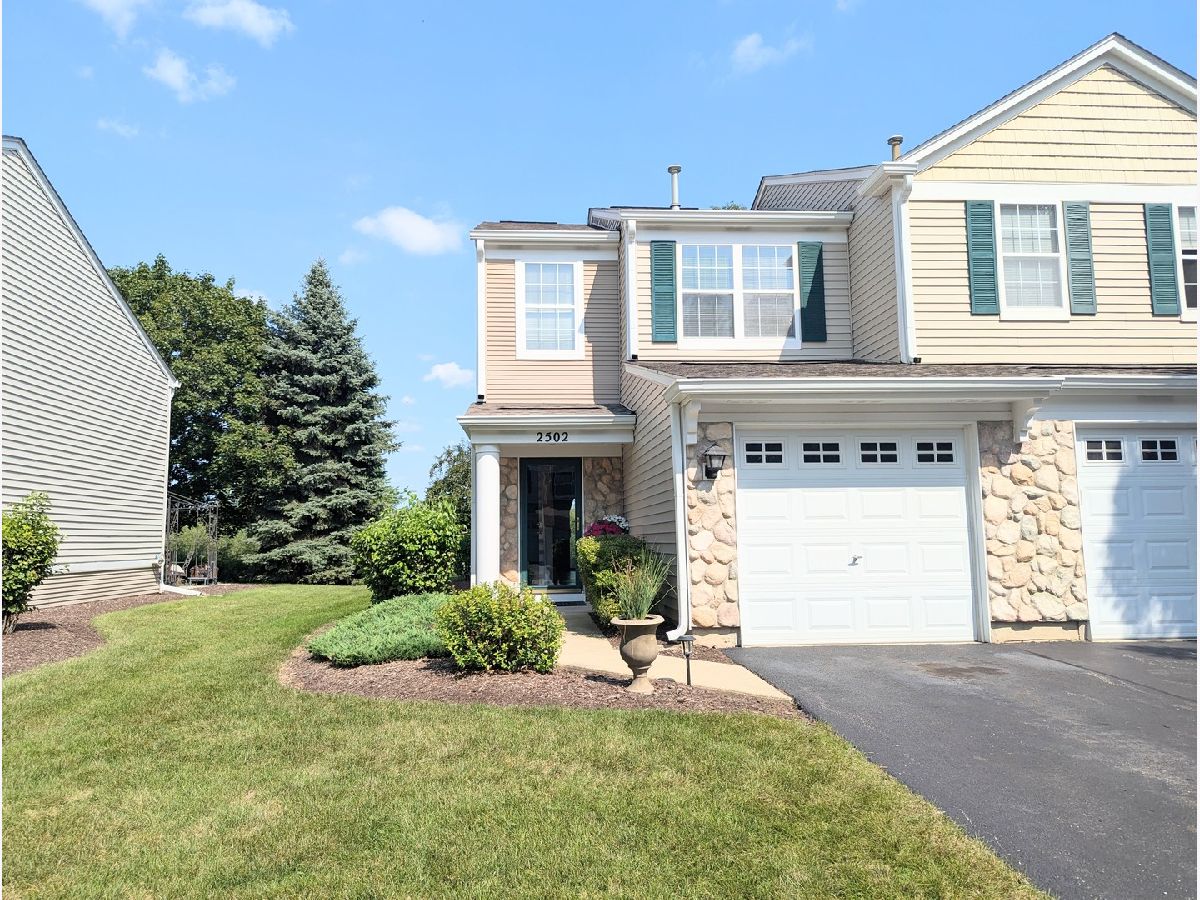  Rented Plainfield Illinois, 2502 Oak Tree