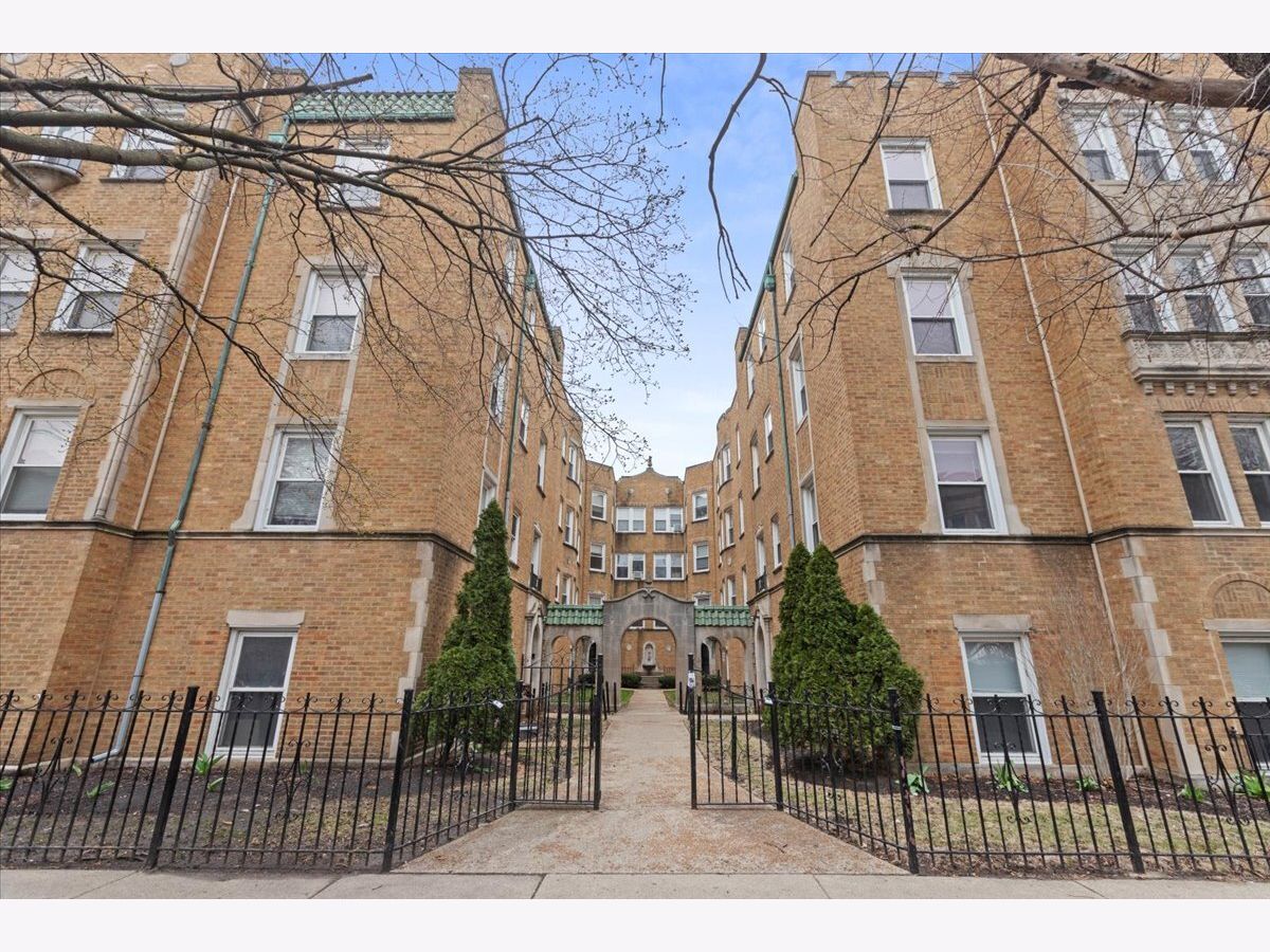  For Rent Chicago Illinois, 6420 Newgard