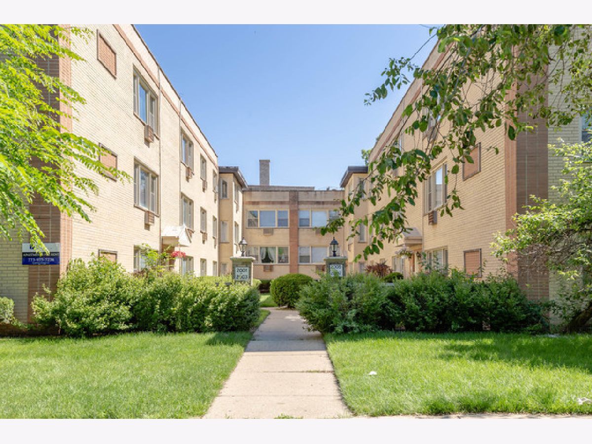  For Rent Chicago Illinois, 2005 Touhy