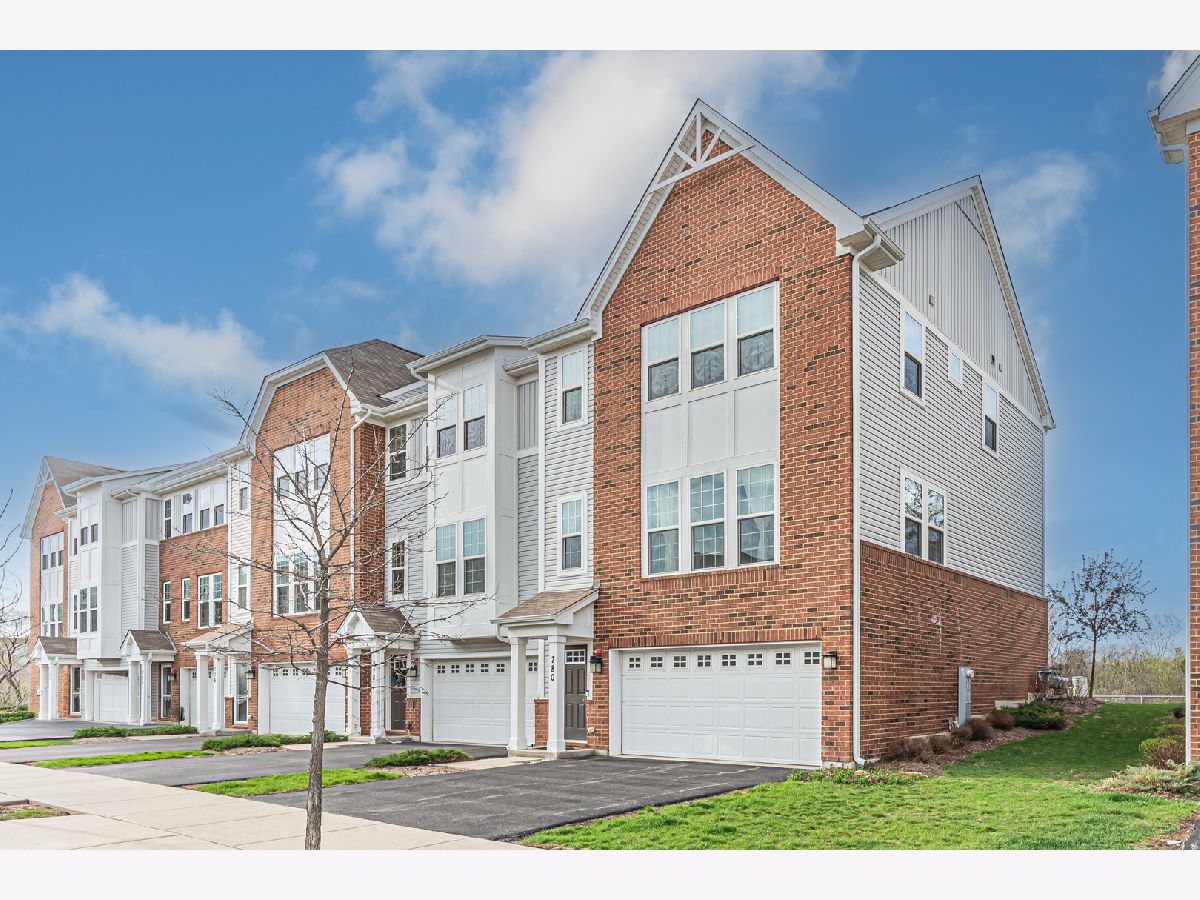  For Rent Des Plaines Illinois, 780 Weller