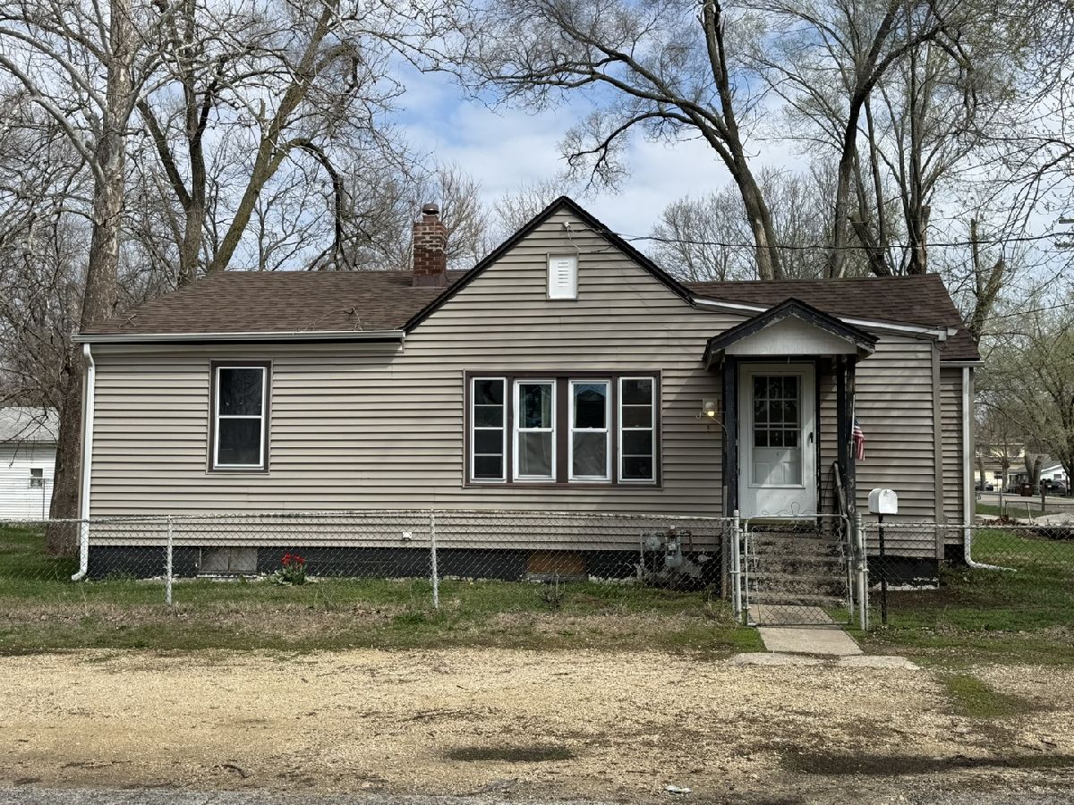  For Sale Rockford Illinois, 3245 9th Street