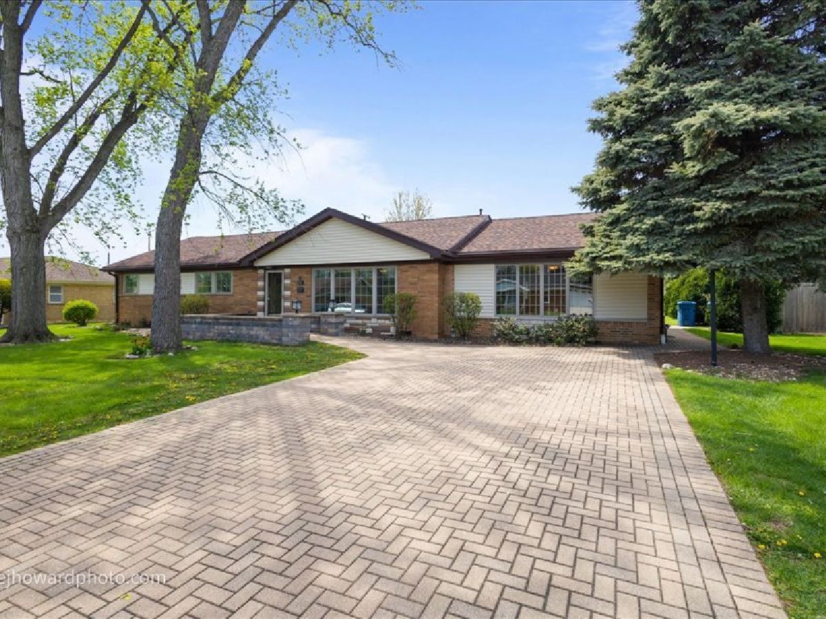  For Sale Palos Heights Illinois, 12524 71st Court