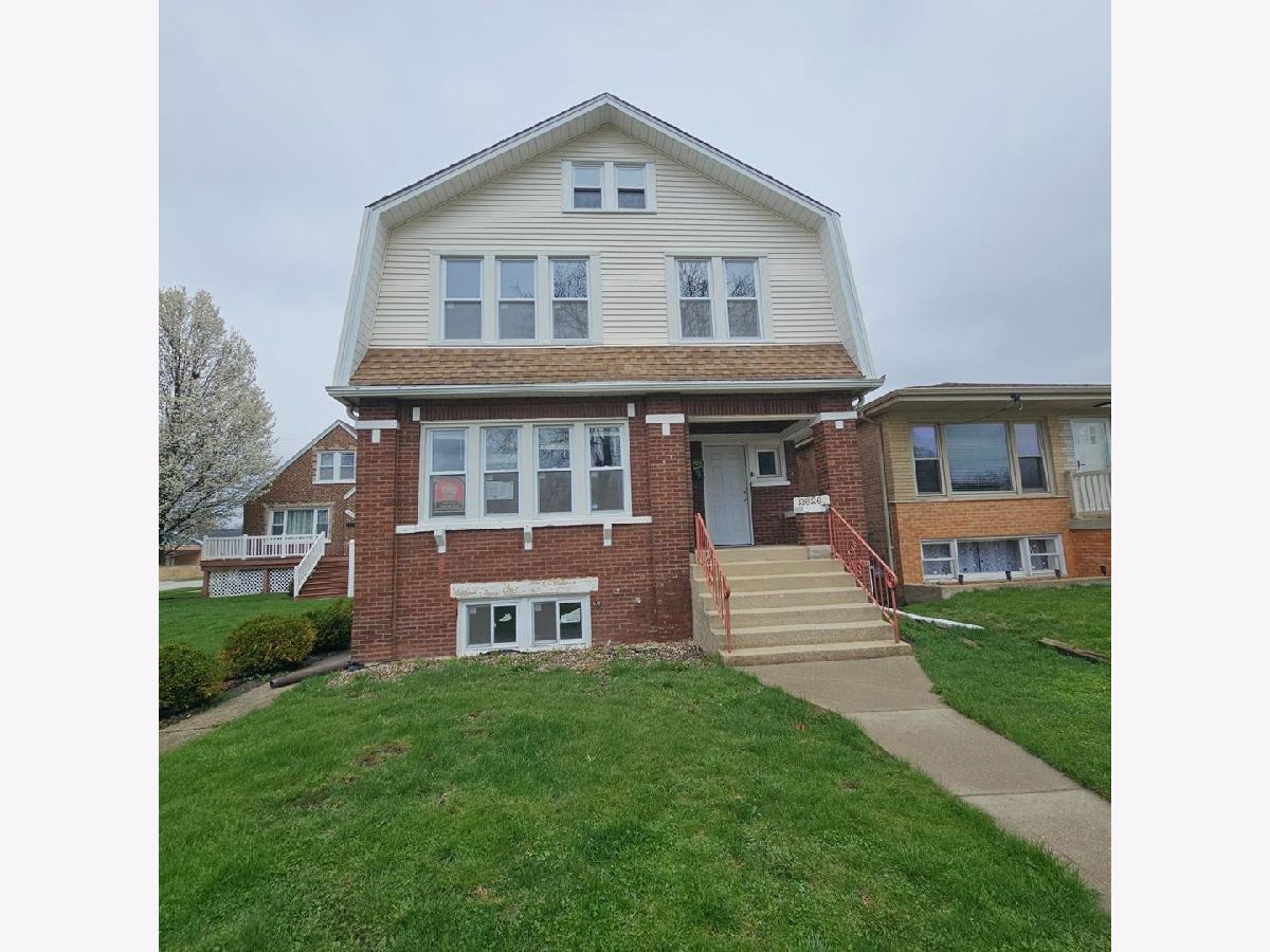  For Sale Evergreen Park Illinois, 2626 96th Place