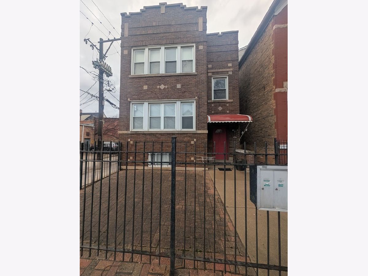  For Rent Chicago Illinois, 2344 Barry