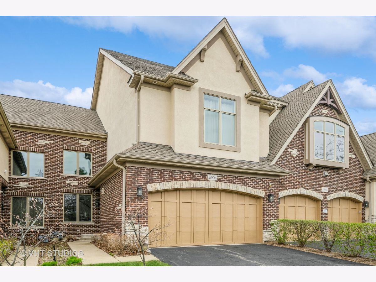Townhomes For Sale Deer Park Place Deer Park Illinois, 20565 Westpark Place