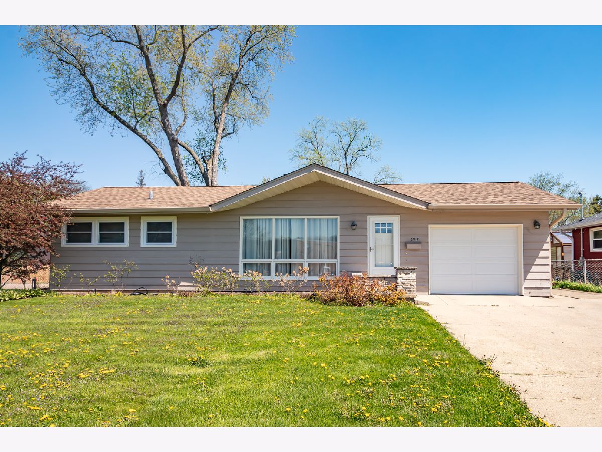  For Rent Crystal Lake Illinois, 597 Nash