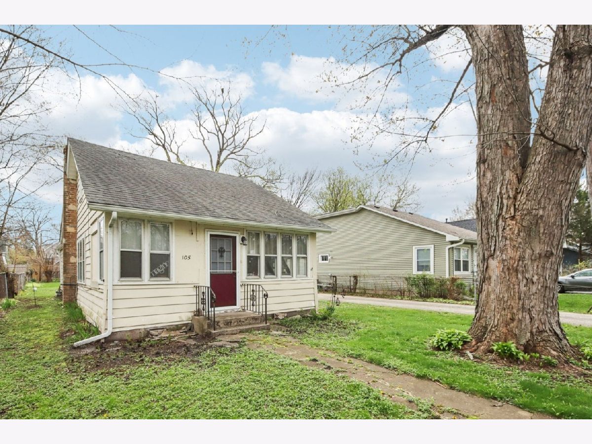  For Sale Crystal Lake Illinois, 105 Edgewood Avenue