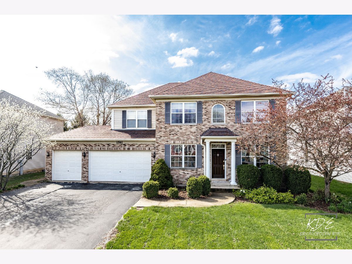  For Sale Bolingbrook Illinois, 1587 Arlington Street