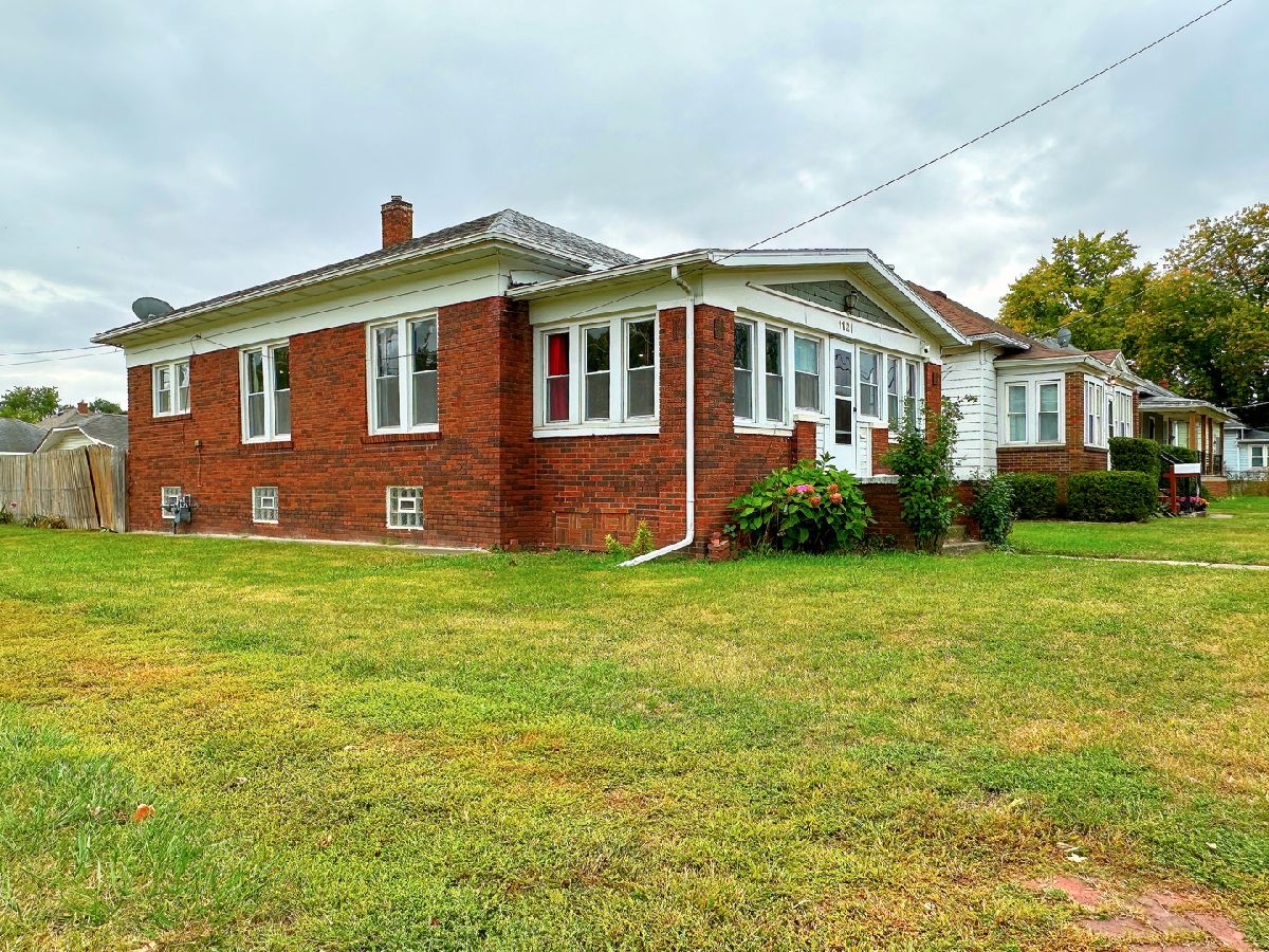  For Sale Streator Illinois, 1121 Main Street