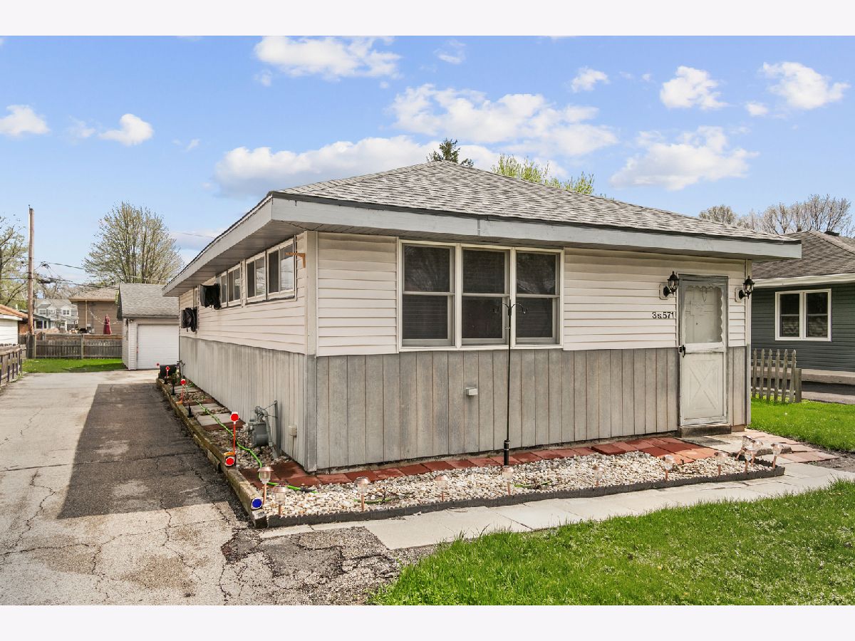  For Sale Warrenville Illinois, 3S571 Tinker Avenue