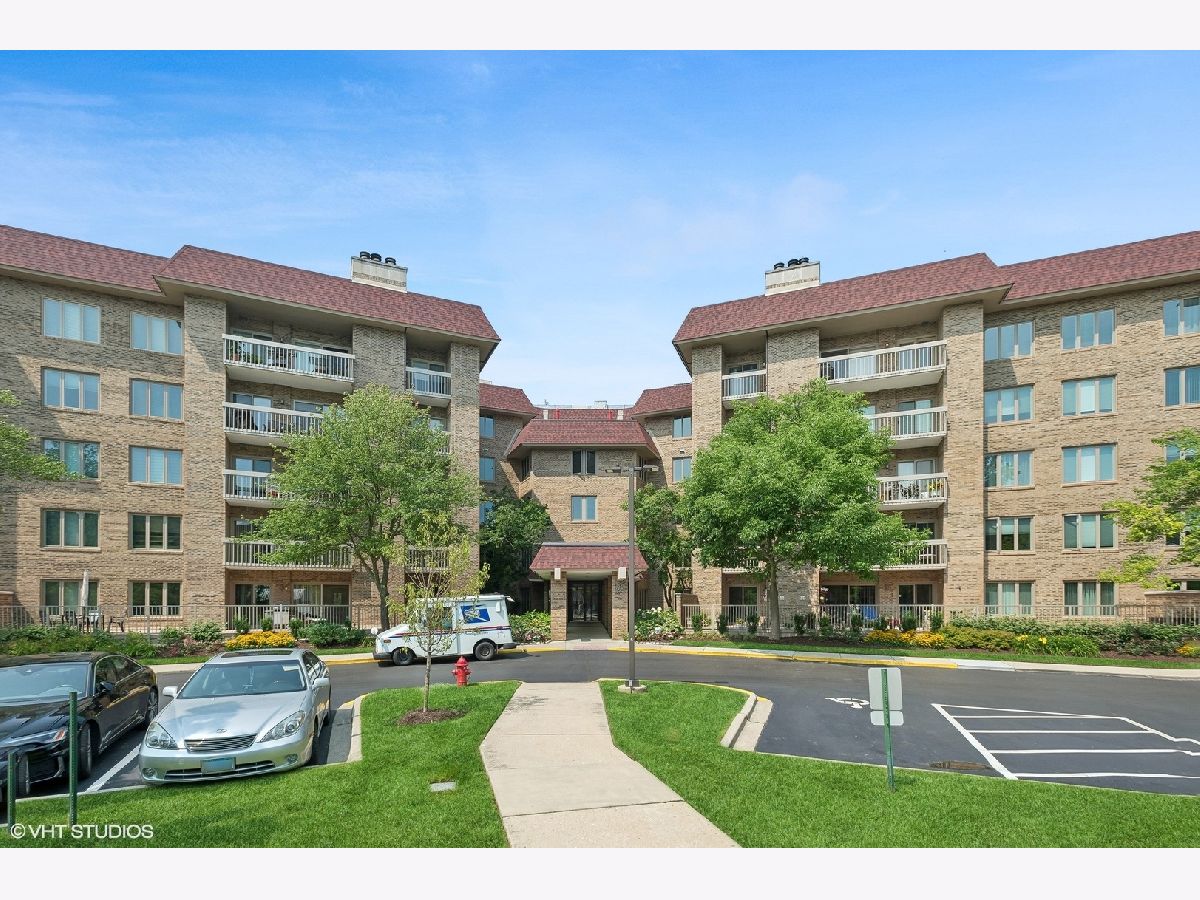 Condominiums For Sale Condos Of Northbrook Northbrook Illinois