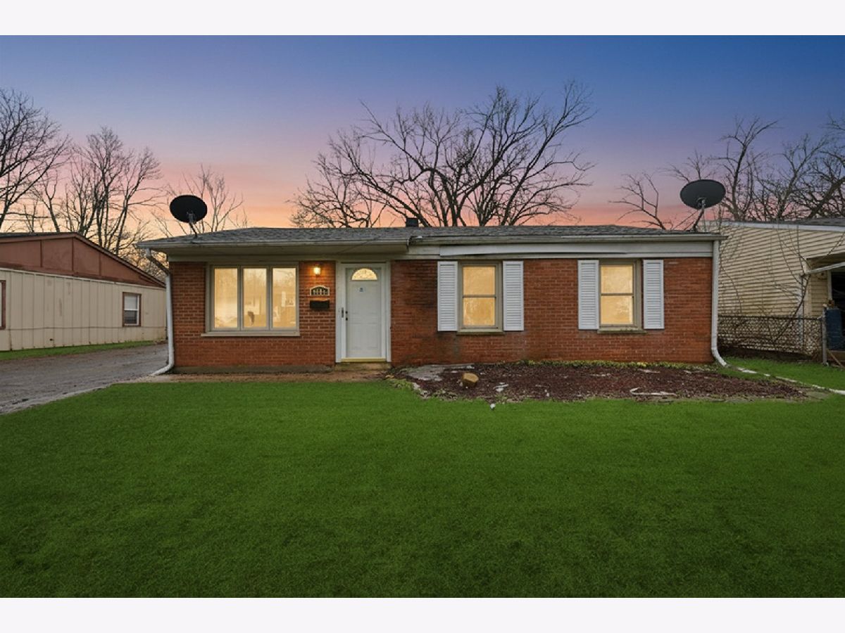  For Sale Sauk Village Illinois, 2016 215th Place