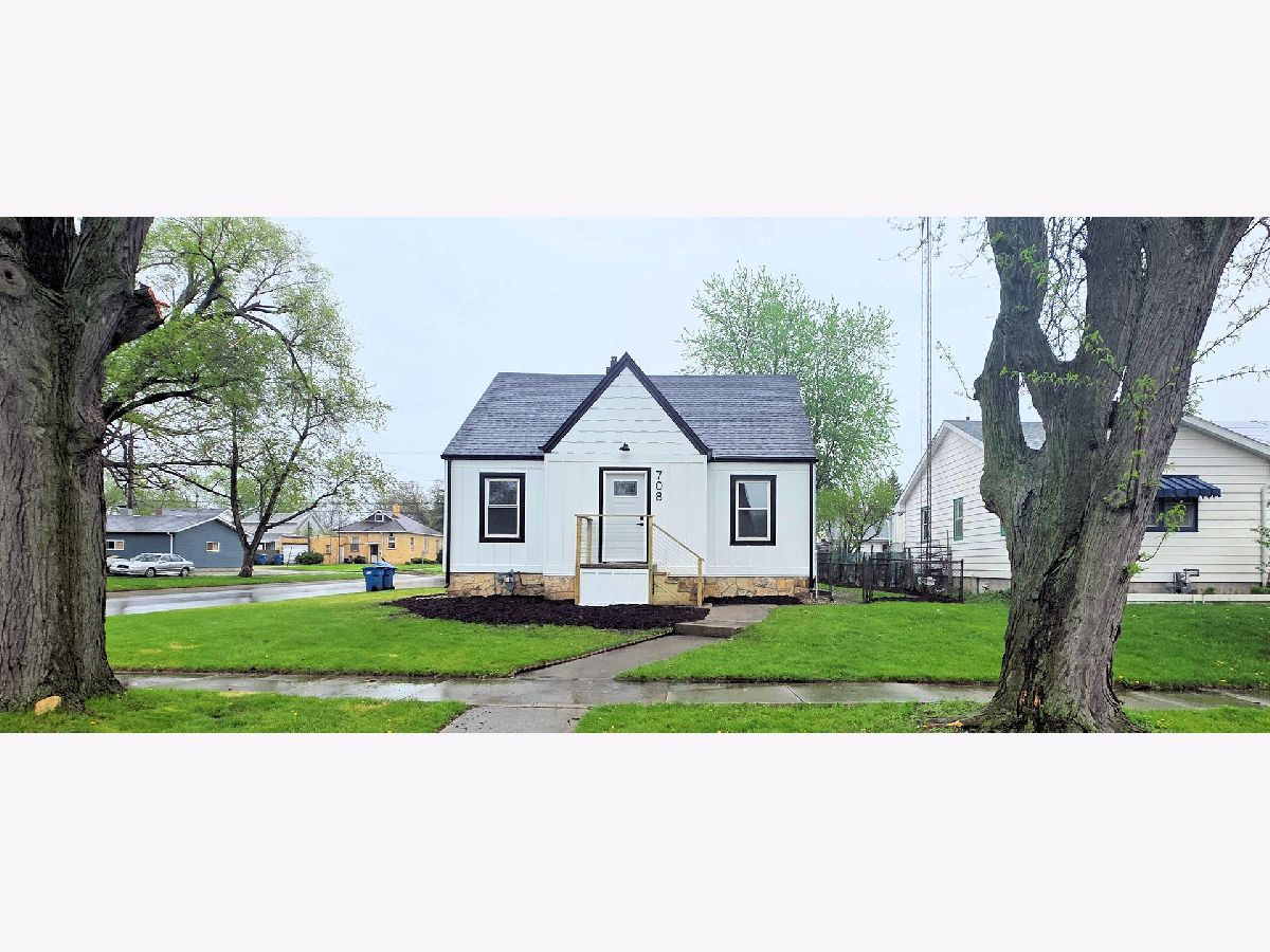  For Sale Kankakee Illinois, 708 Osborn Avenue