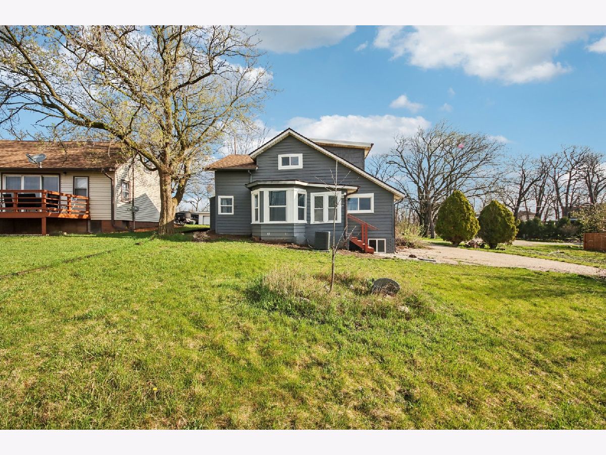  For Sale Antioch Illinois, 42319 Woodbine Avenue