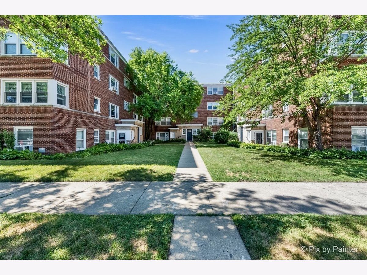  For Rent Chicago Illinois, 2729 Berwyn
