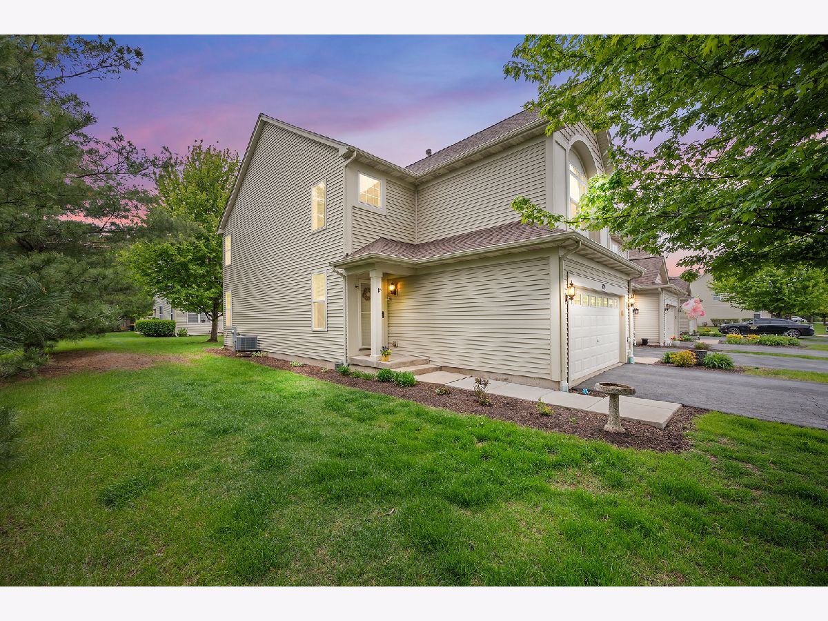  For Sale Sycamore Illinois, 629 Buckboard Lane