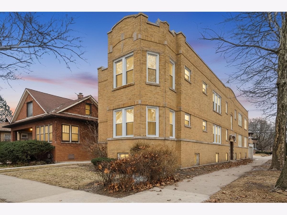  Rented Chicago Illinois, 6938 Campbell