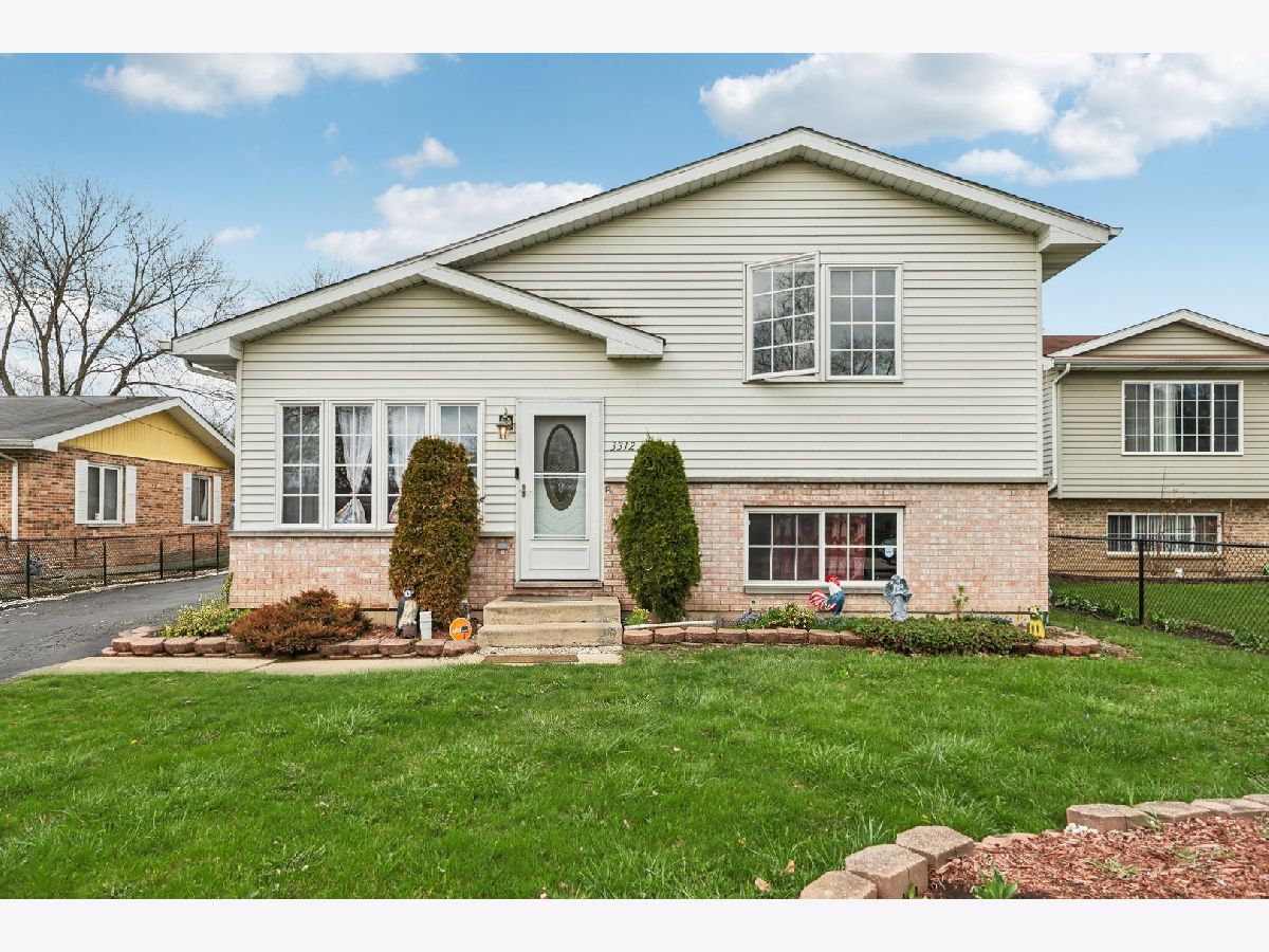  For Sale Zion Illinois, 3312 Gilboa Avenue