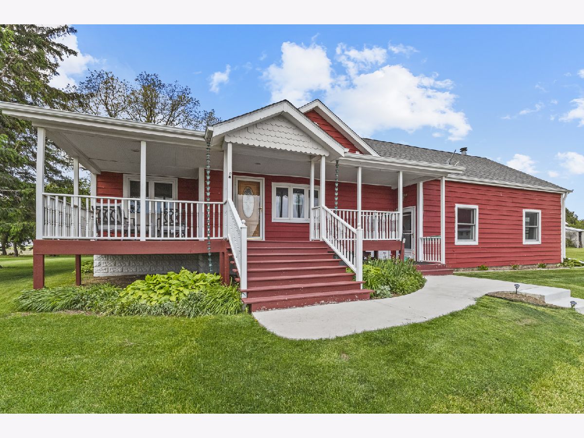  For Sale Grant Park Illinois, 9619 11000 Road