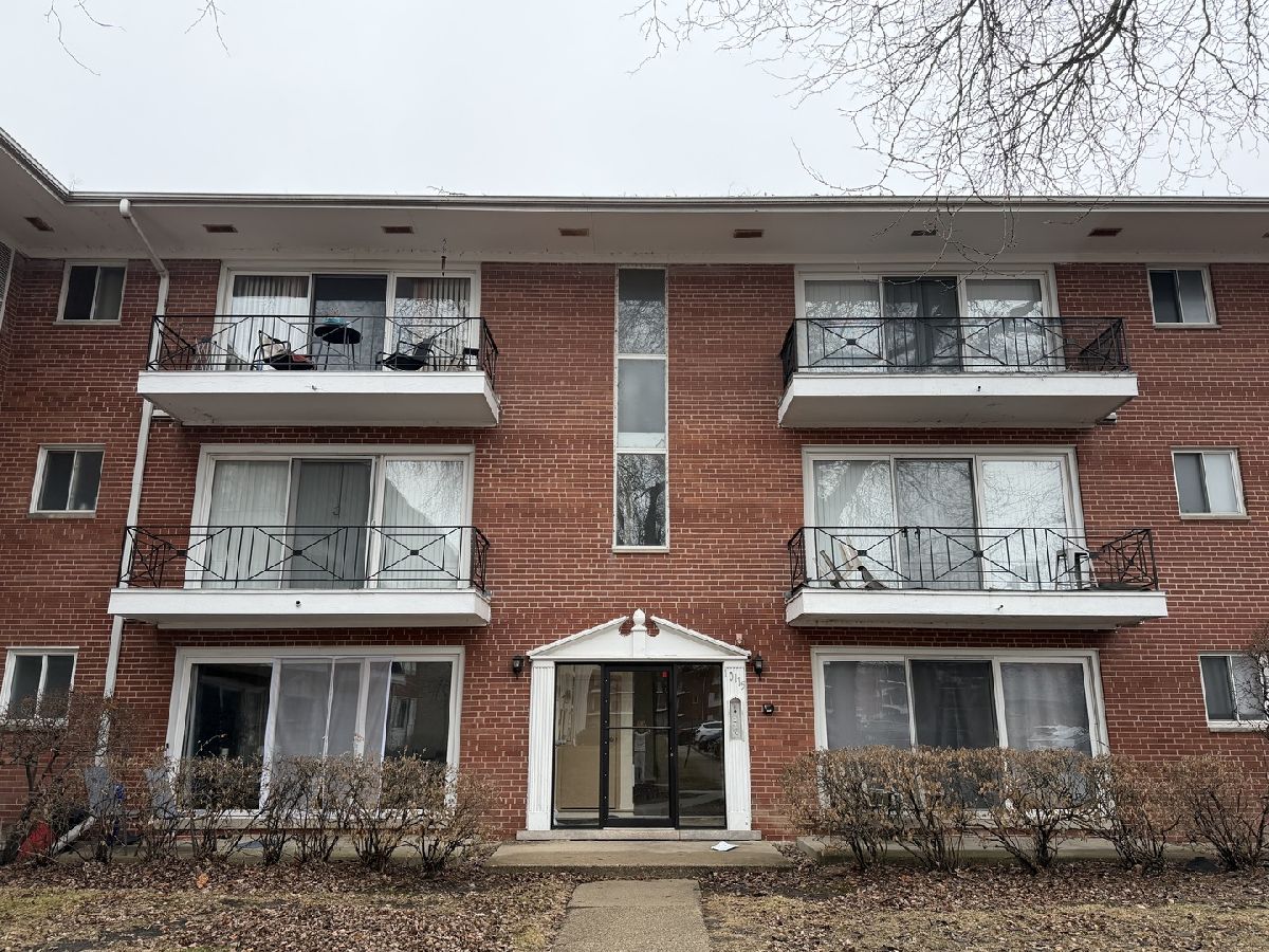  For Sale Skokie Illinois, 10115 Old Orchard Court